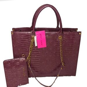 BETSEY JOHNSON XL FAUX CROC CHERRY DOUBLE HANDLE/CHAIN STRAPS TOTE W/ SKULLS NWT